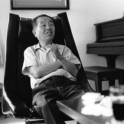昭和40年代 洗足の自宅にて